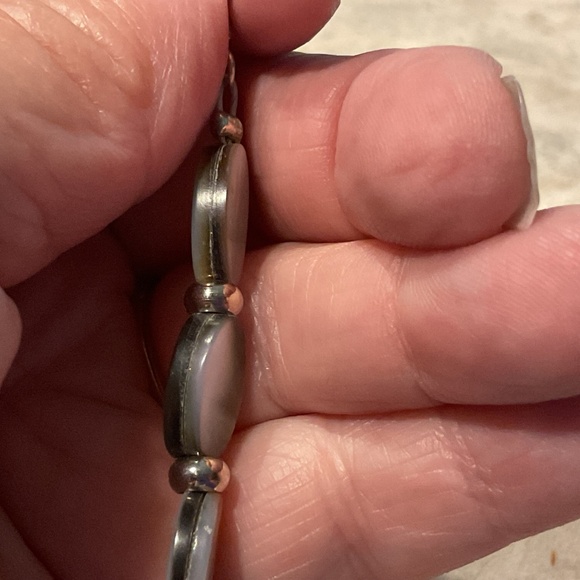 Vintage Mother of Pearl dangle pierced earrings 2” - Picture 5 of 8